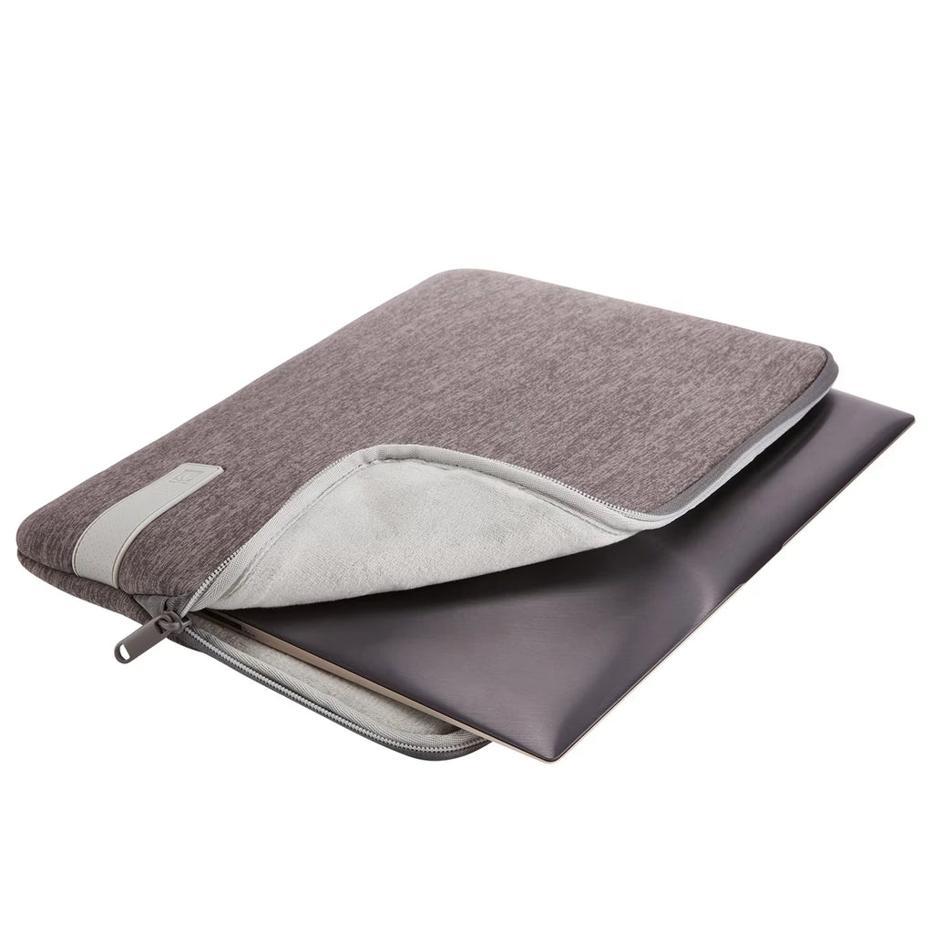 CASE LOGIC REFLECT MAC SLEEVE 13"
