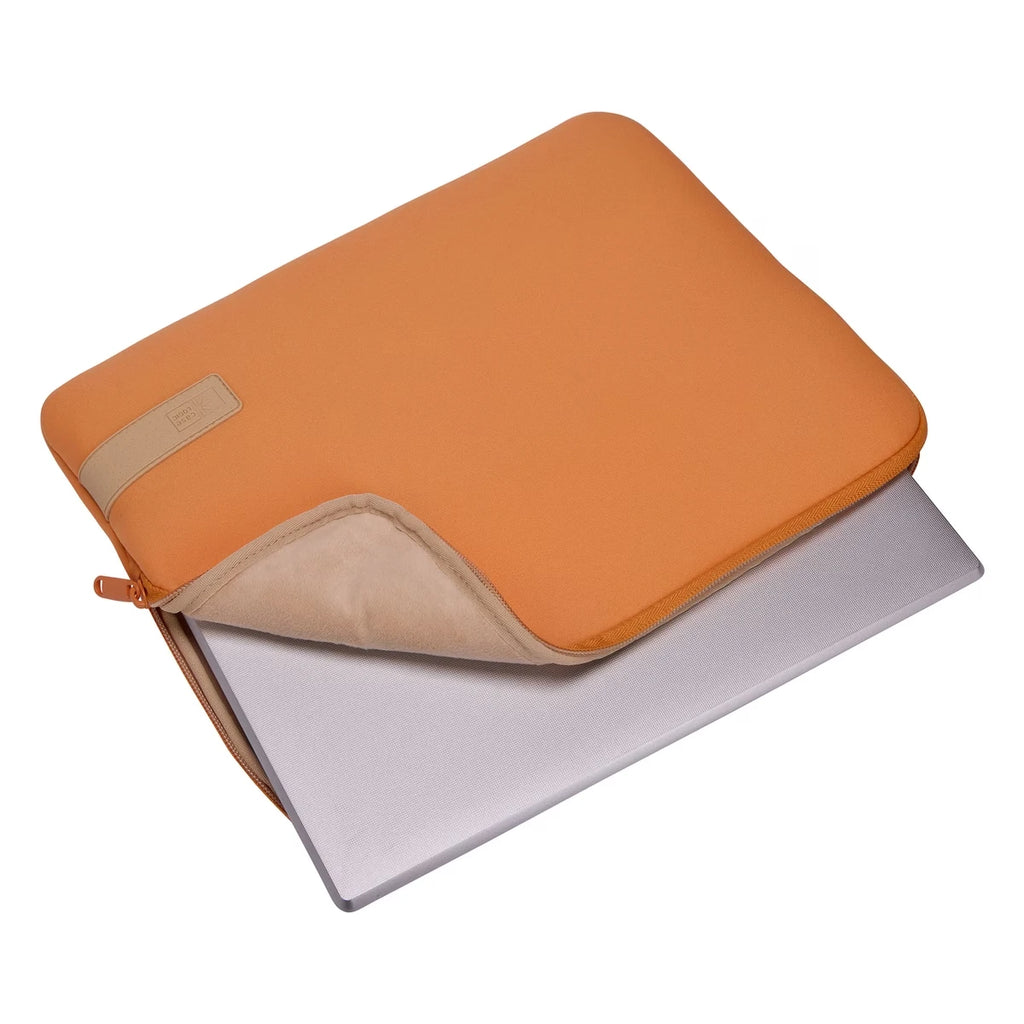 CASE LOGIC REFLECT MAC SLEEVE 13"