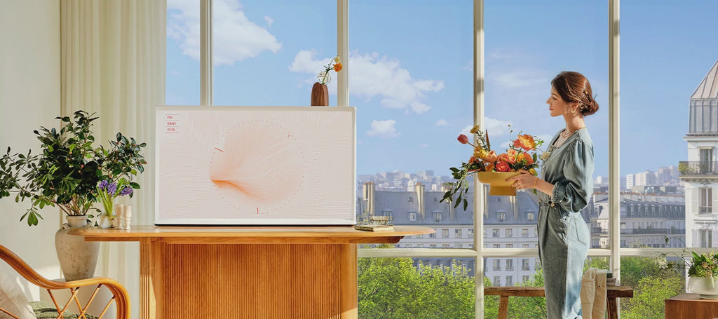 The Frame QLED 4K Smart TV - Wall mount included